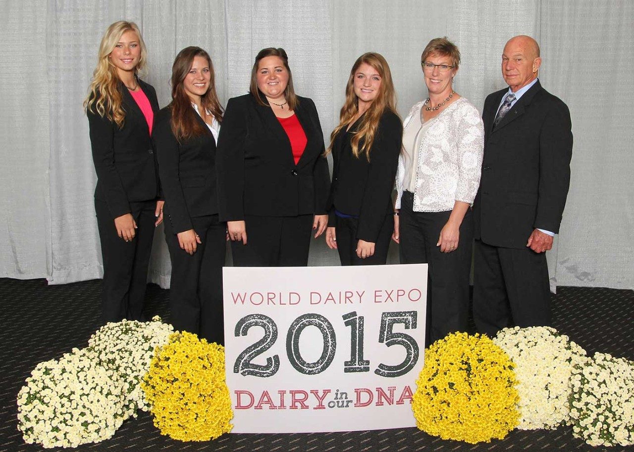 2015 Dairy Judging Team: (L-R) with coaches, Drs. Katharine Knowlton and Mike Barnes.