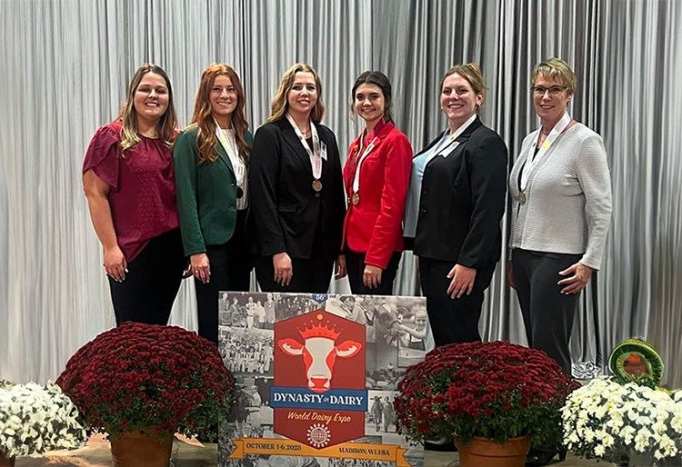 2023 Dairy Judging Team at World Dairy Expo, October 2023.