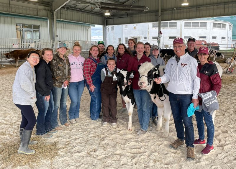 Dairy Club members with President Sands and Dr. Laura Sands.