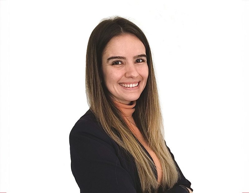 Photo of Letícia Campos against a white background.